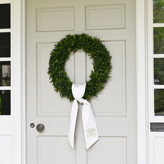 Round Boxwood Wreath 24"