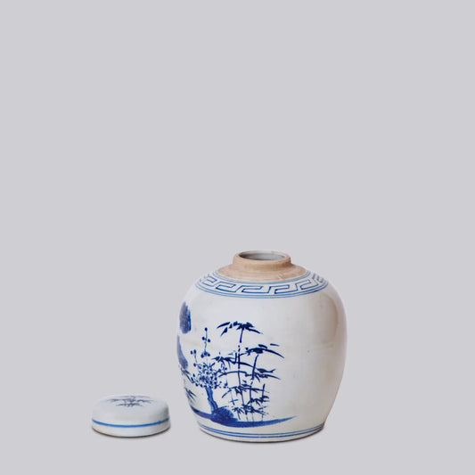 Blue and White Porcelain Three Friends Storage Jar C486