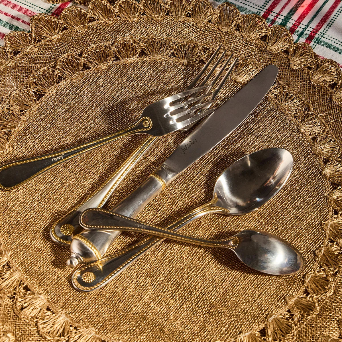 Berry & Thread 5pc Place Setting - Bright Satin with Gold