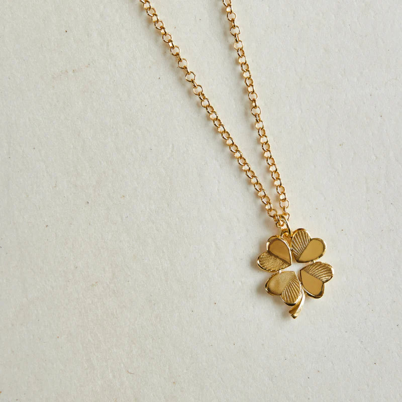Small Luck & Love Clover Necklace 18" - HART ?