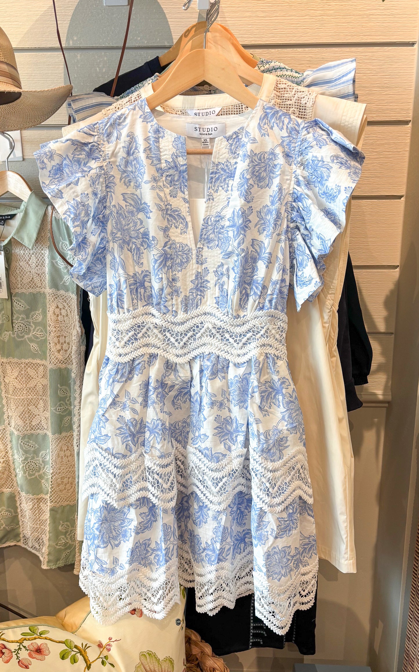 Botanical Garden Crochet Lace Tiered Mini Dress | Blue/White