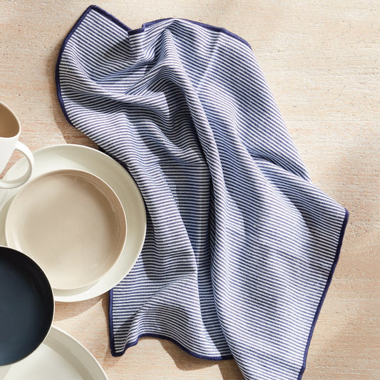 Barclay Butera Vista Dinner Napkins | Navy Blue