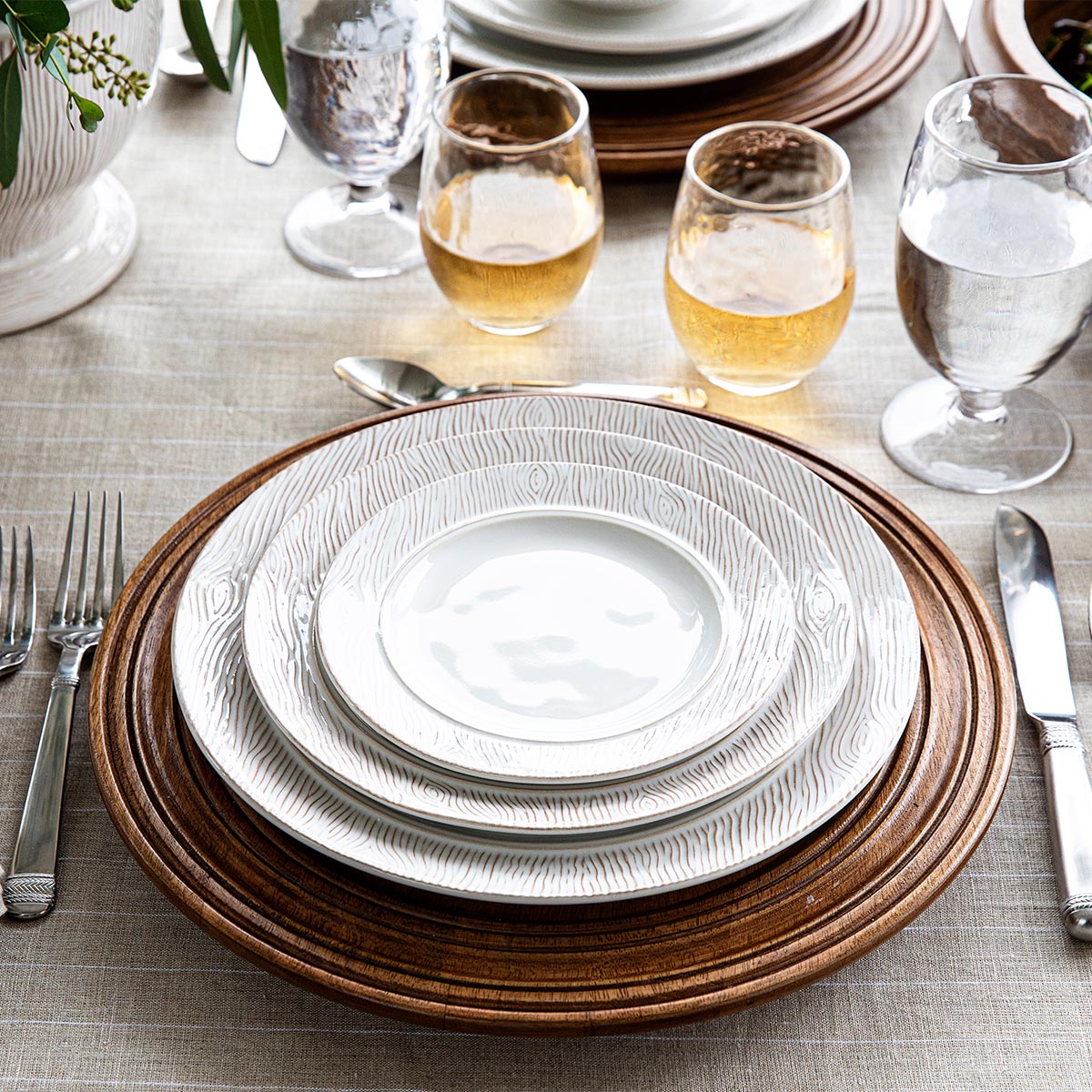 Blenheim Oak Dinner Plate - Whitewash