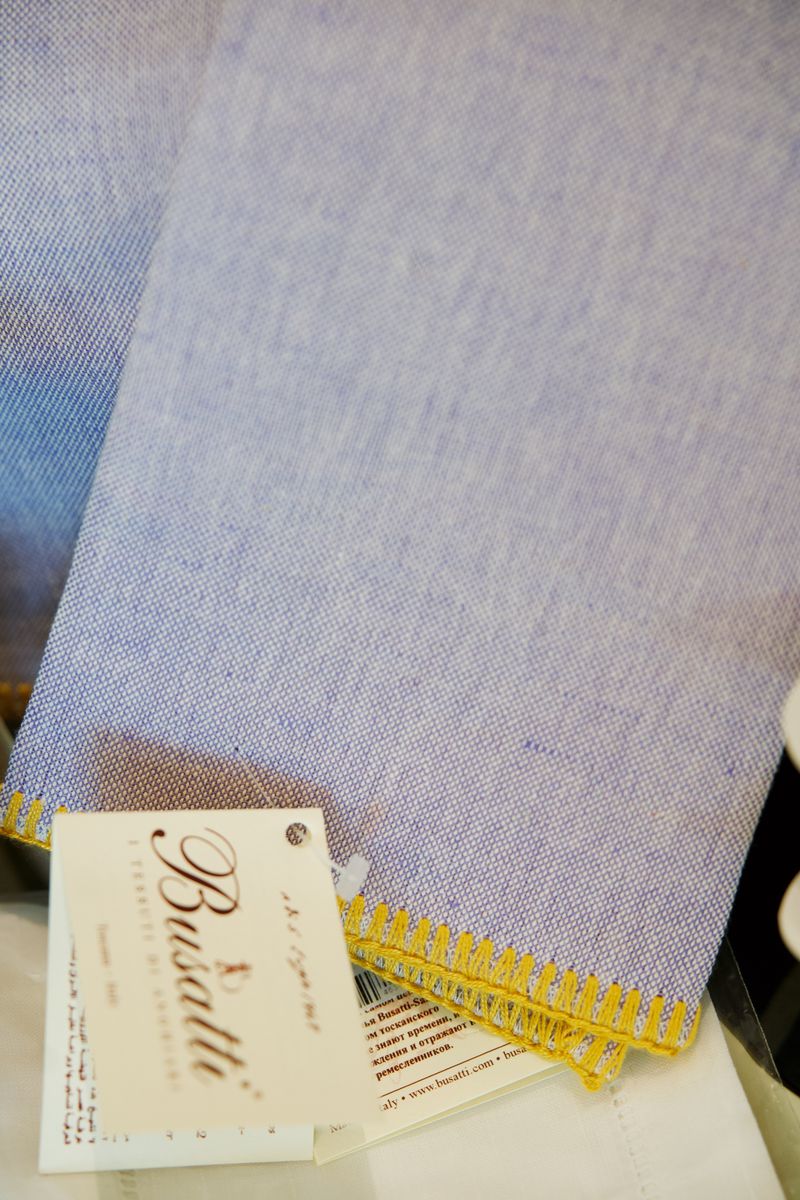 Guest Towel Col. 36 with Firenze Stitch Col. 12