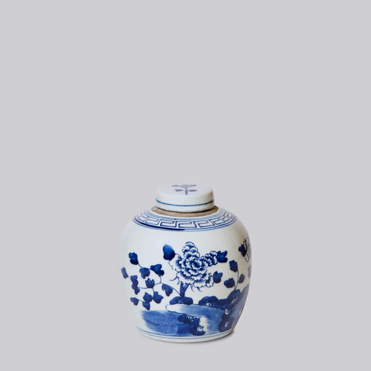 Blue and White Porcelain Peony Lidded Rond Storage Jar C414