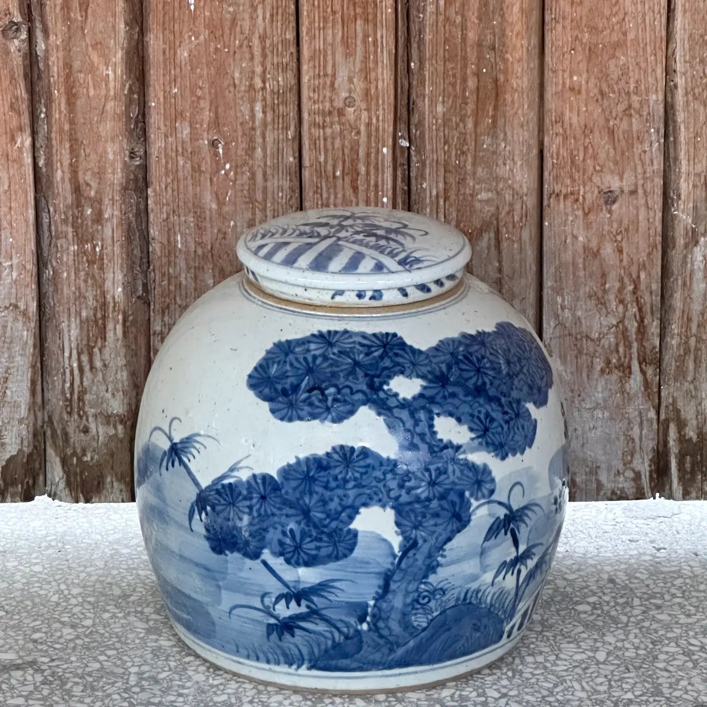 Blue and White Porcelain Three Friends Large Round Storage Jar C695