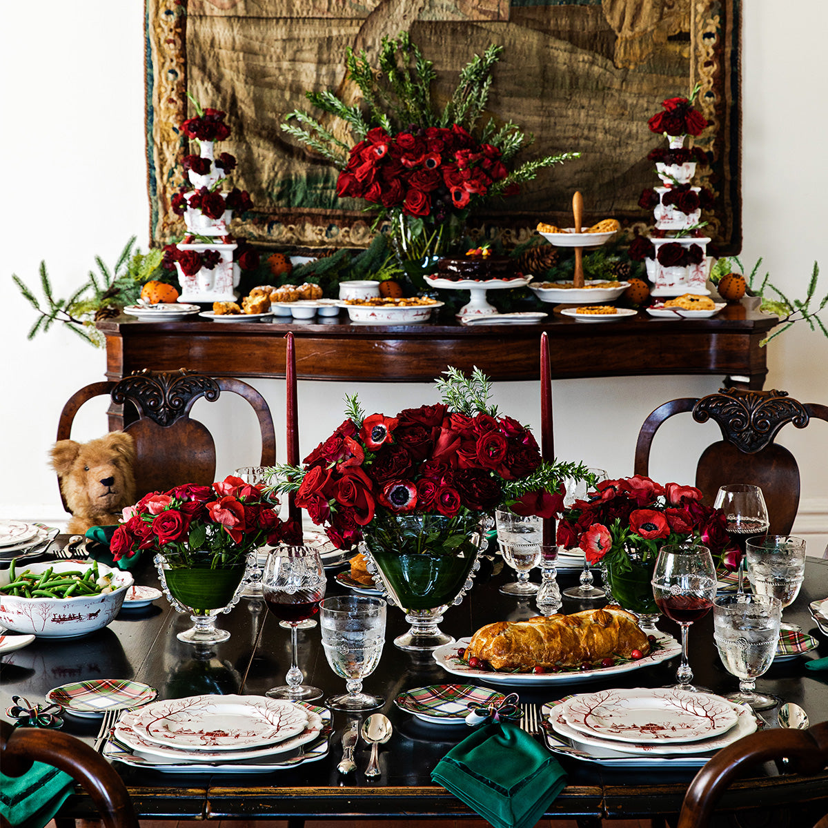 Country Estate Winter Frolic Dinner Plate CE01X/73