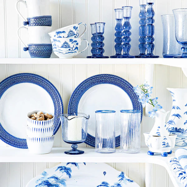 Country Estate Teacup - Delft Blue