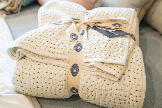 Moss Coverlet Queen | John Robshaw