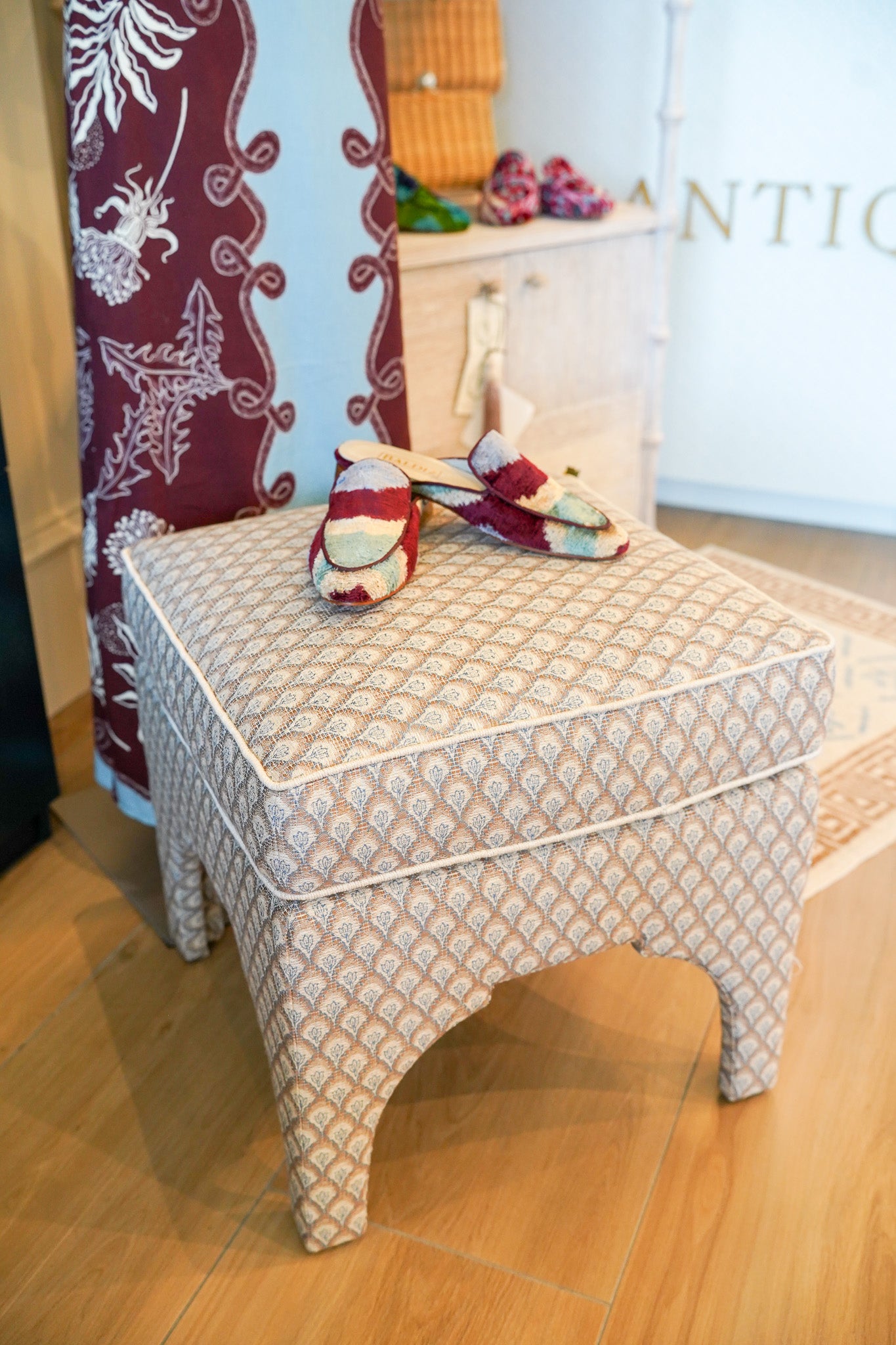 Parker Ottoman Forsyth/Pecan - Coach/Almond | Custom Fabricut