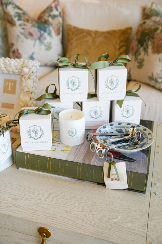 Antiques & Finery Signature Candle