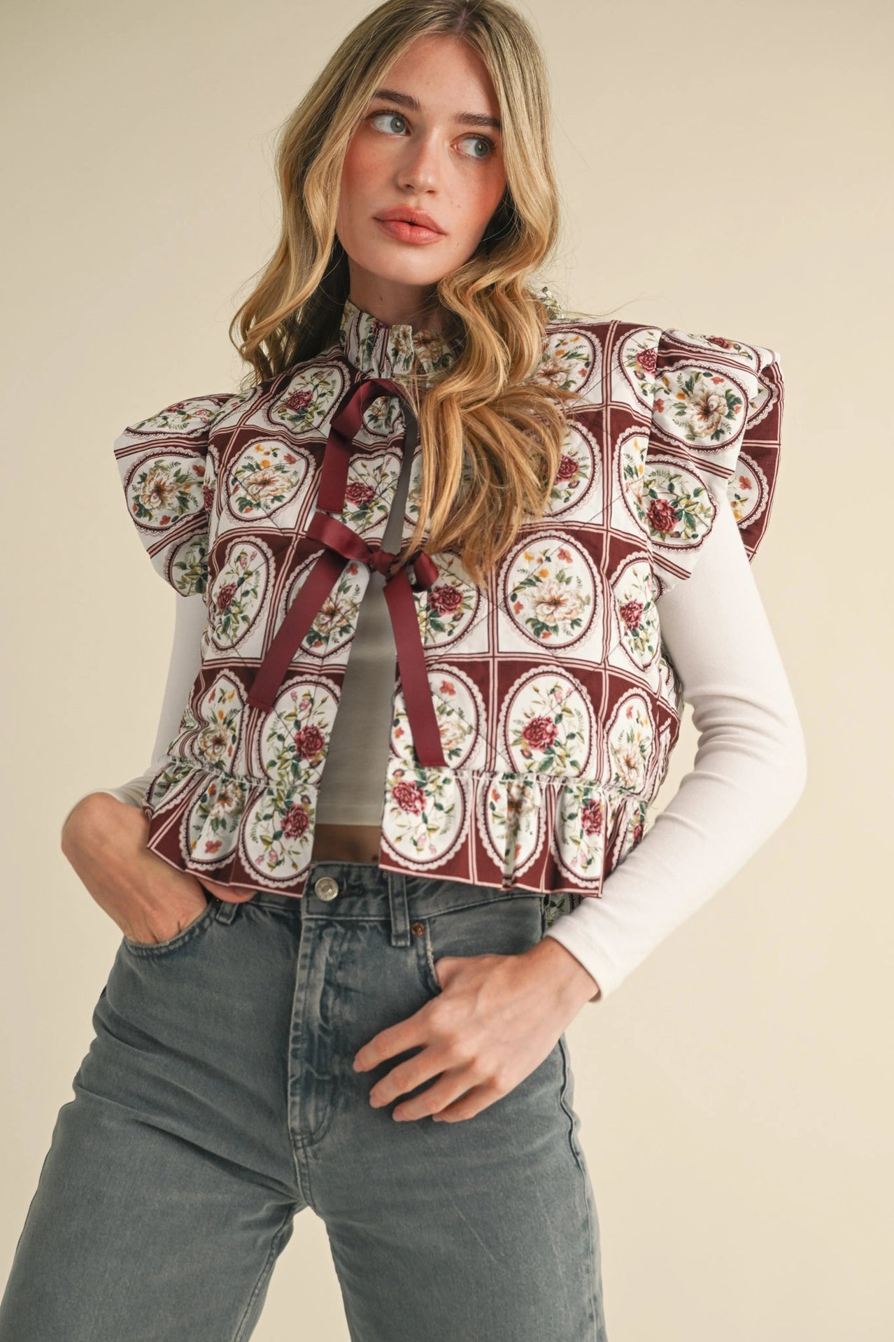 Exclusive Print Flutter Sleeve Floral Puff Vest