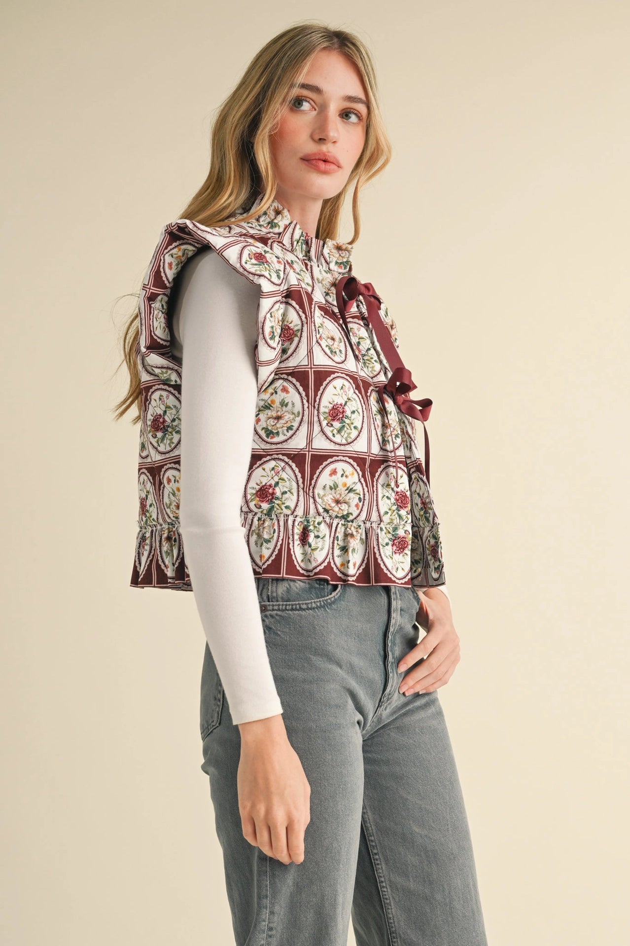 Exclusive Print Flutter Sleeve Floral Puff Vest