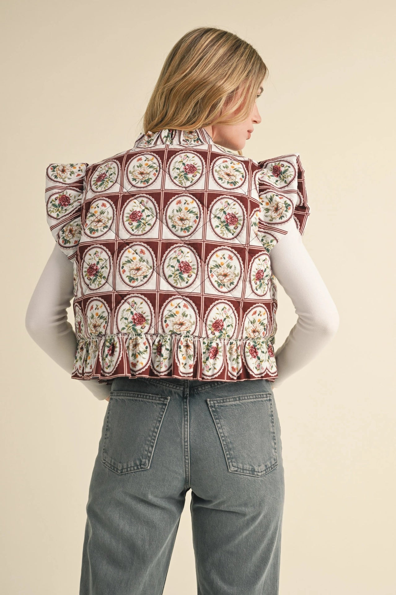 Exclusive Print Flutter Sleeve Floral Puff Vest