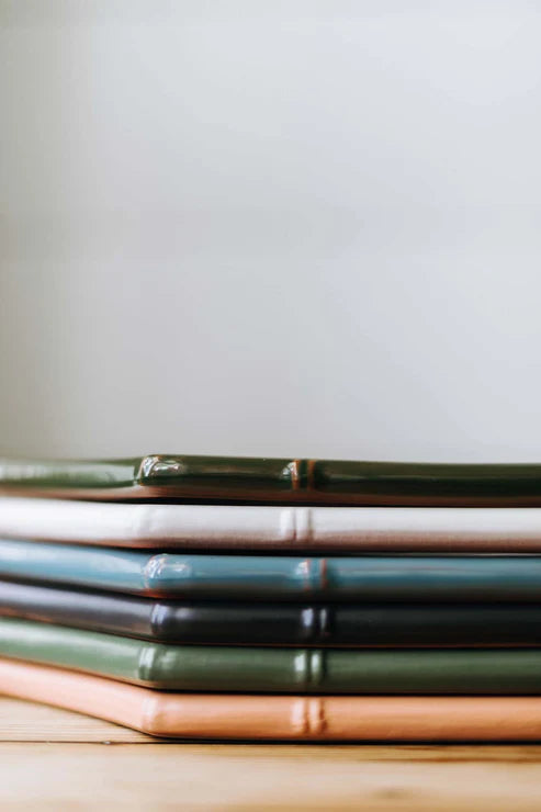 Sollevare Charger - Athena: Linen Matte