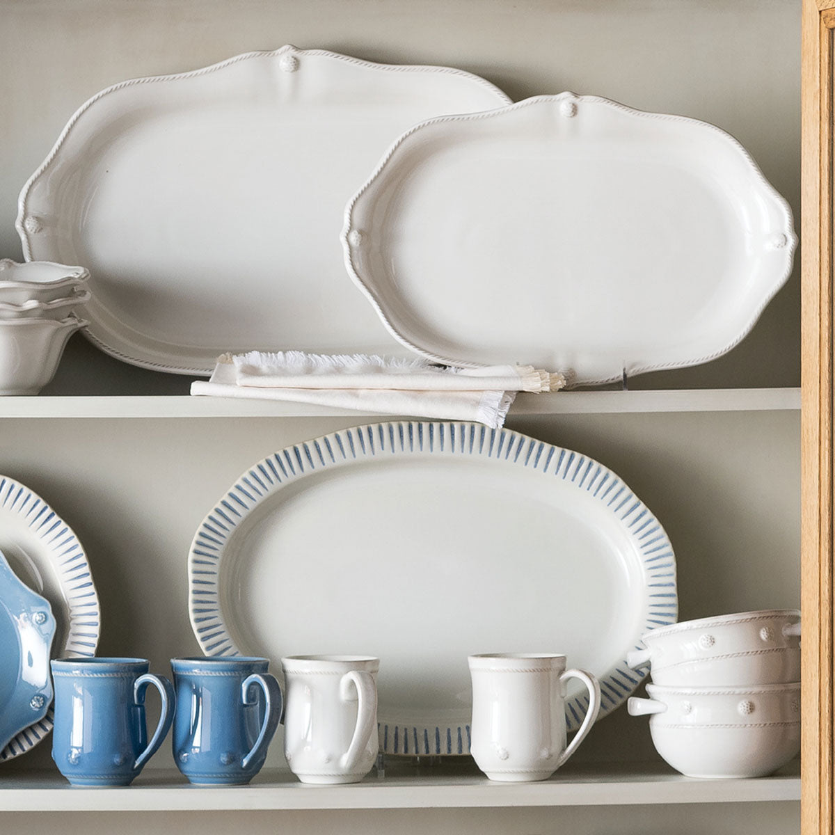 Berry & Thread 16" Platter - Whitewash