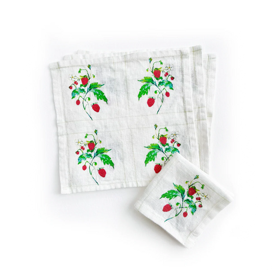 Wild Strawberries | Cocktail Napkins set of 4