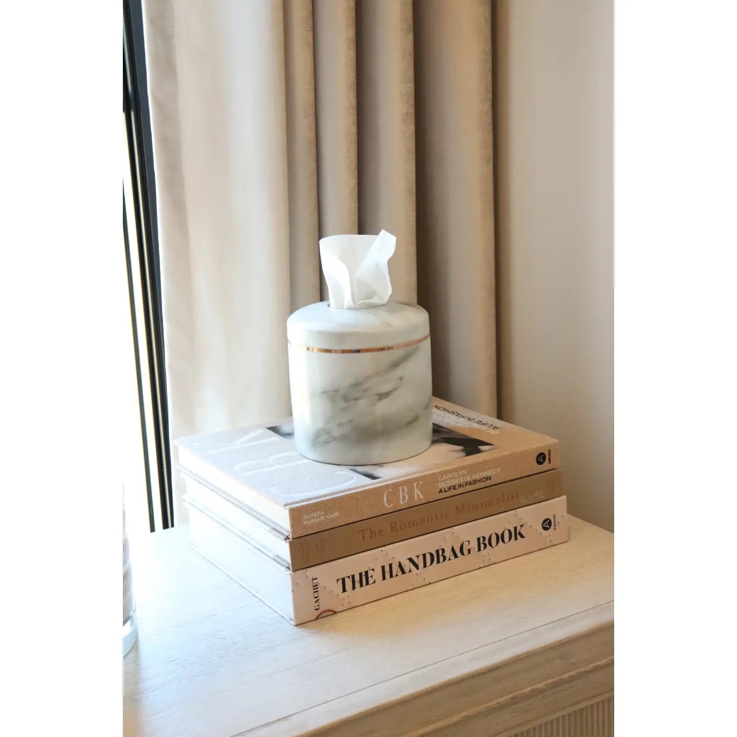 The Willow Tissue Vessel | Grey White Marble