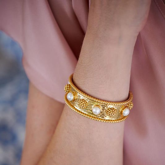 Berry Gem Cuff - Pearl