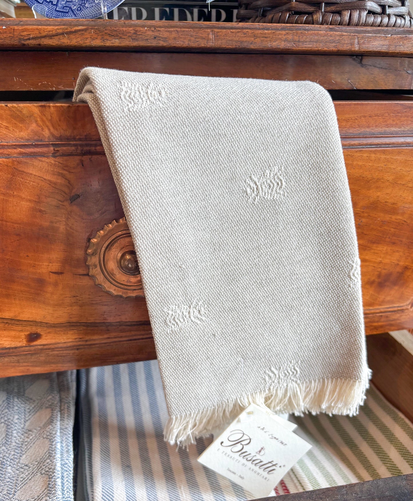 Alveare Taupe Guest Towel | Busatti Col. 37