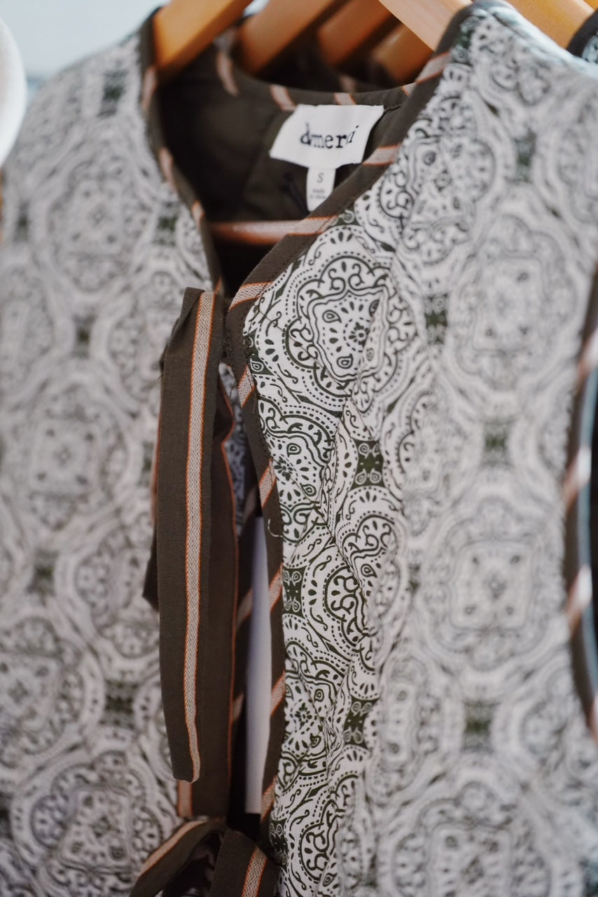 Quilted Print Ruffle | Olive Multi